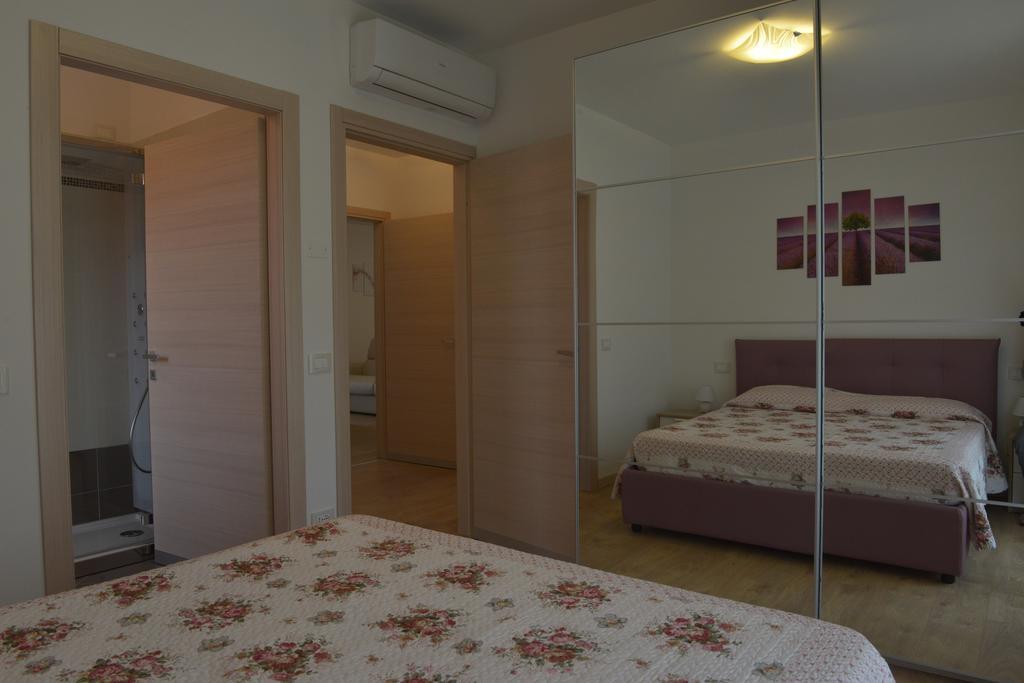 Villa Artemia Manerba del Garda Værelse billede