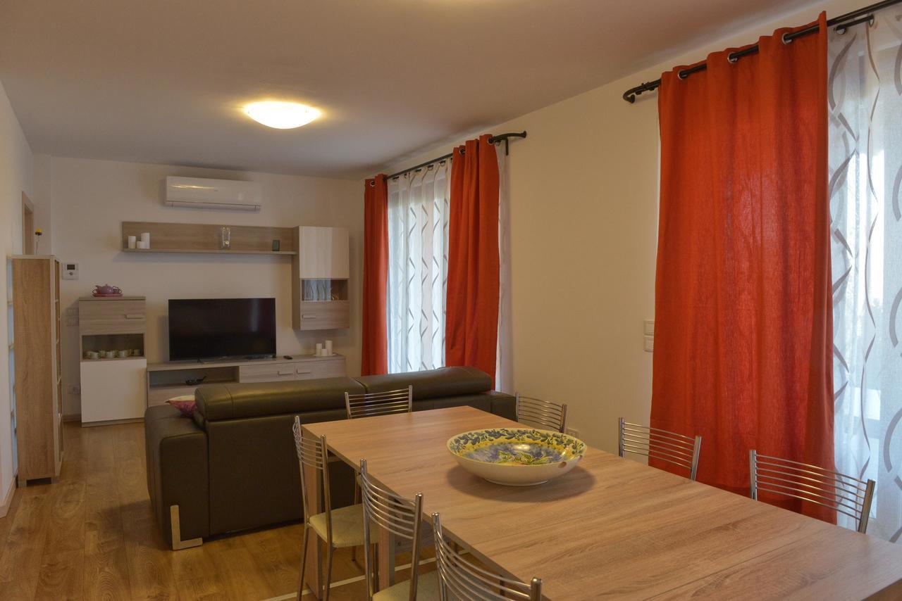 Villa Artemia Manerba del Garda Eksteriør billede