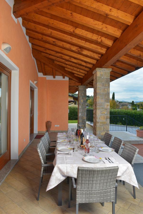 Villa Artemia Manerba del Garda Eksteriør billede