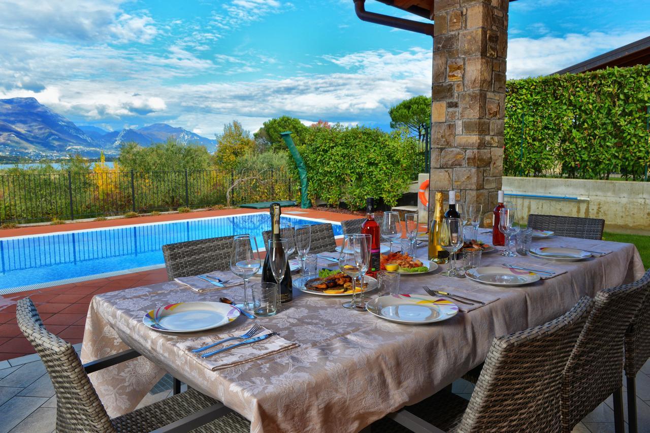 Villa Artemia Manerba del Garda Eksteriør billede