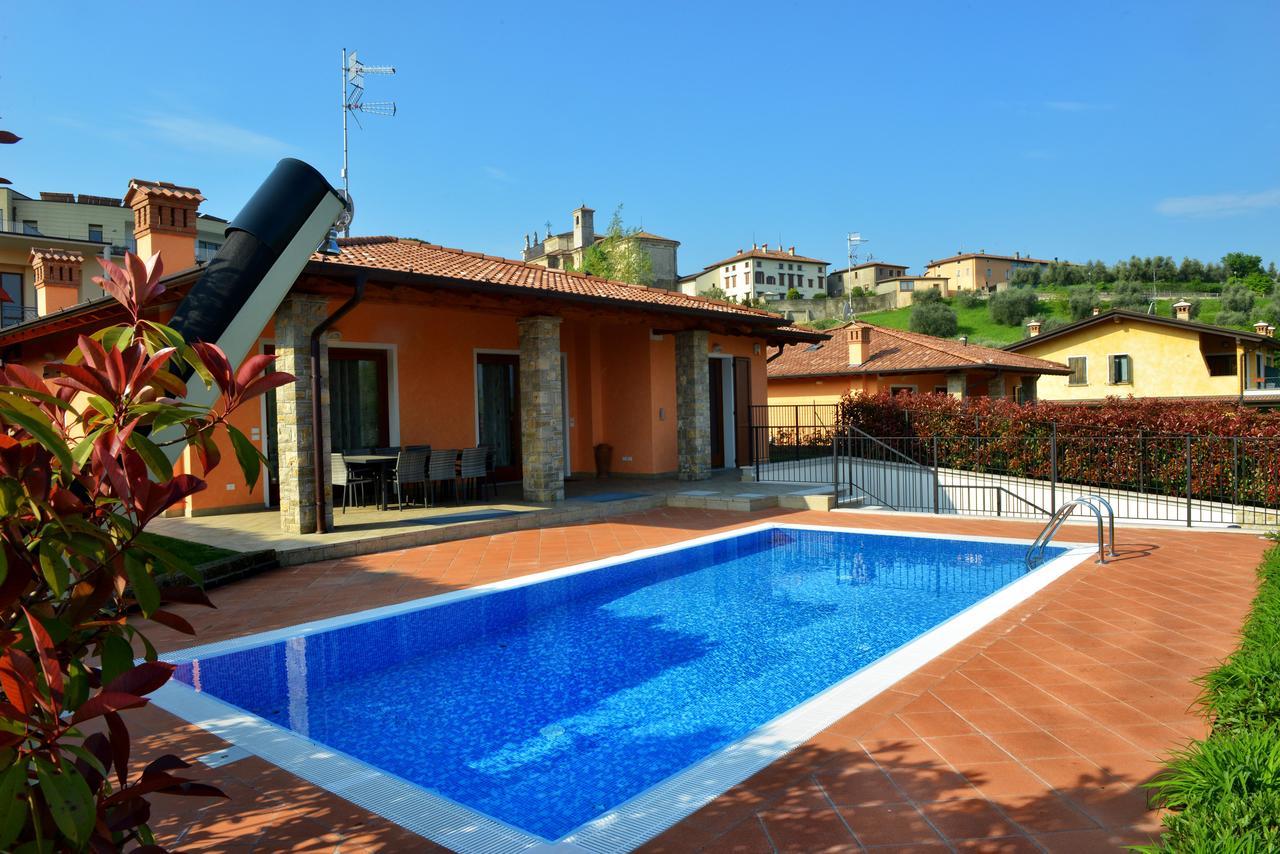 Villa Artemia Manerba del Garda Eksteriør billede